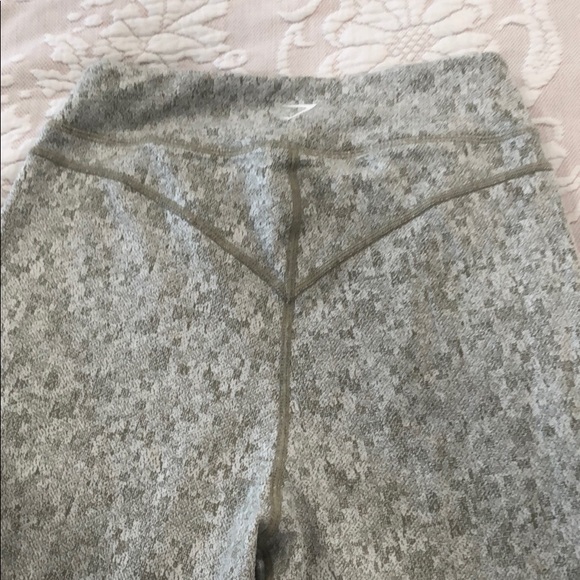 Gymshark set - Picture 4 of 7